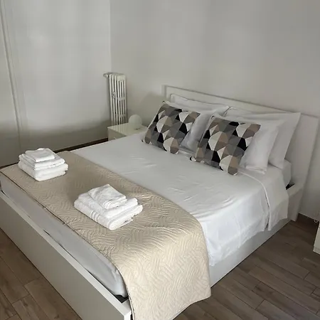 Loverhome 10 *