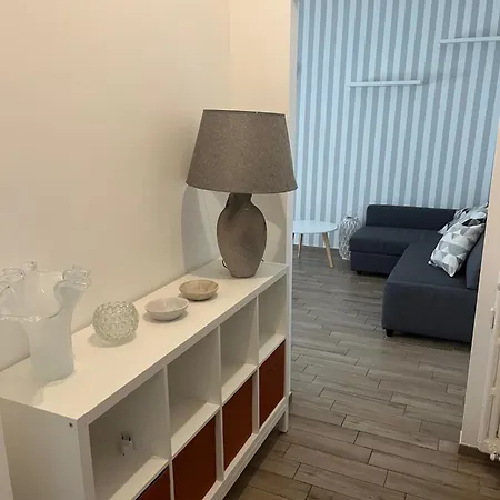 Lägenhet Loverhome 7 E 10