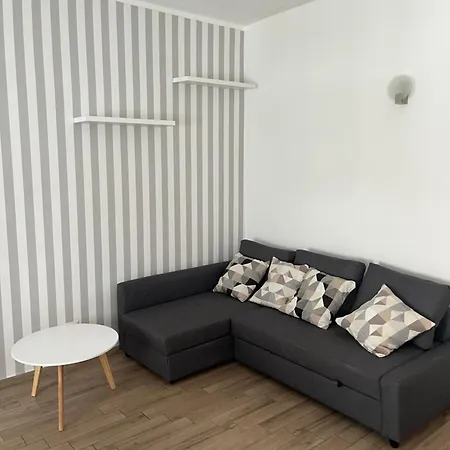 Loverhome 7 E 10 Lägenhet Rom