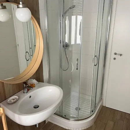 Loverhome 7 E 10 Lägenhet *
