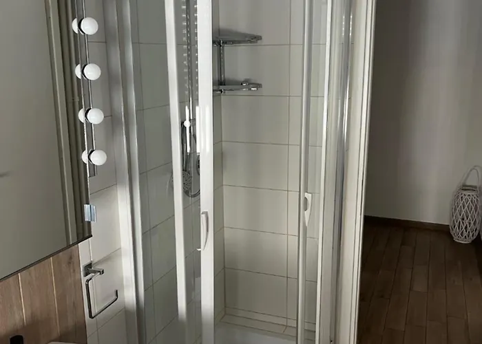 Appartement Loverhome 10 *