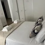 Loverhome 10 * רומא