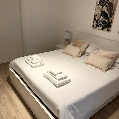 Loverhome 10 רומא